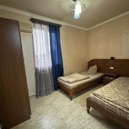White House Hotel Erevan Exterior foto