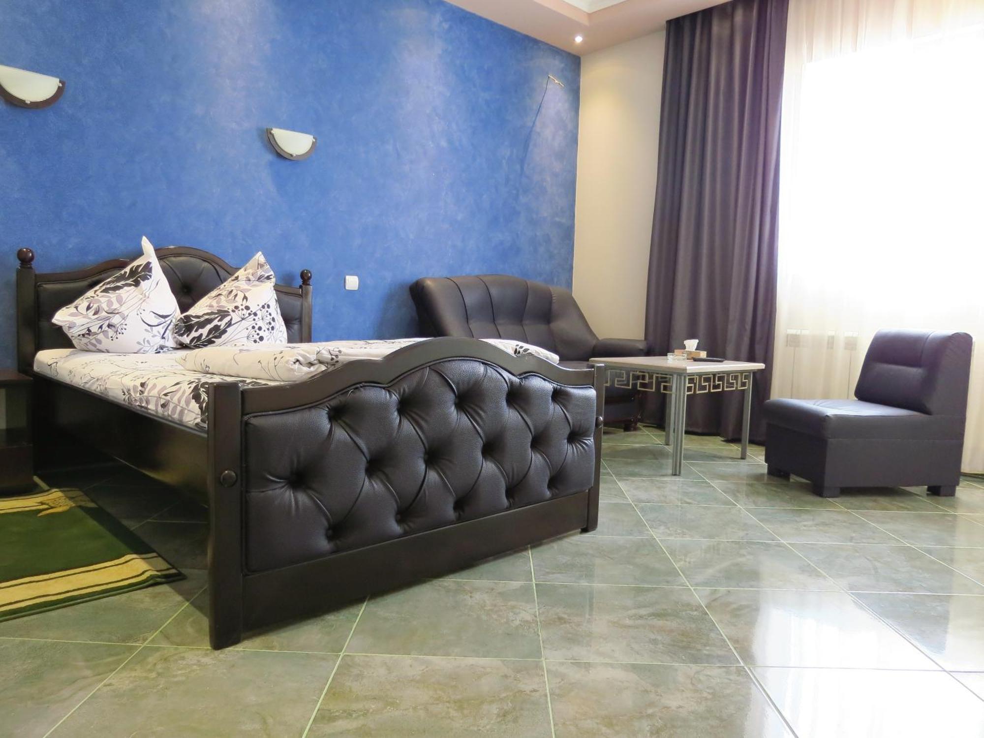 White House Hotel Erevan Quarto foto