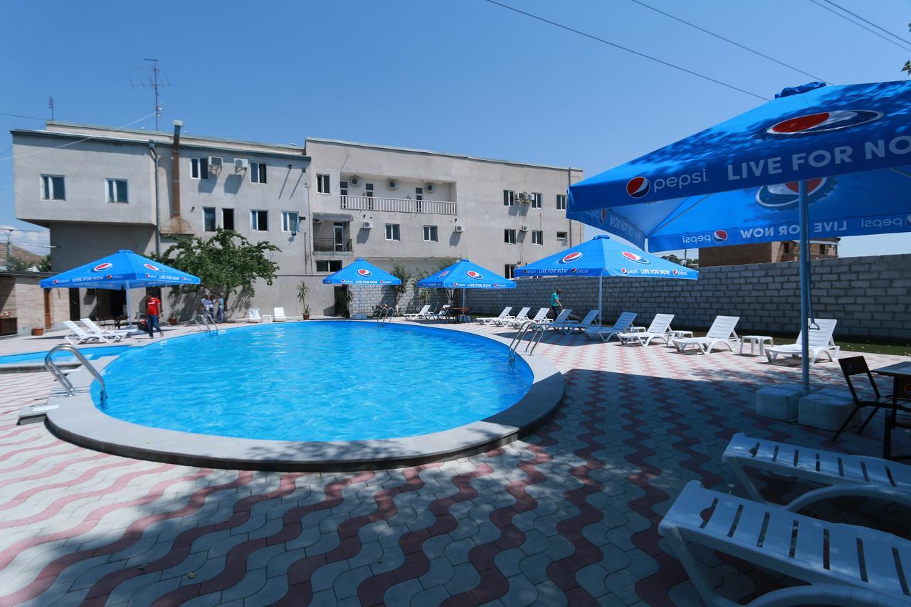 White House Hotel Erevan Exterior foto